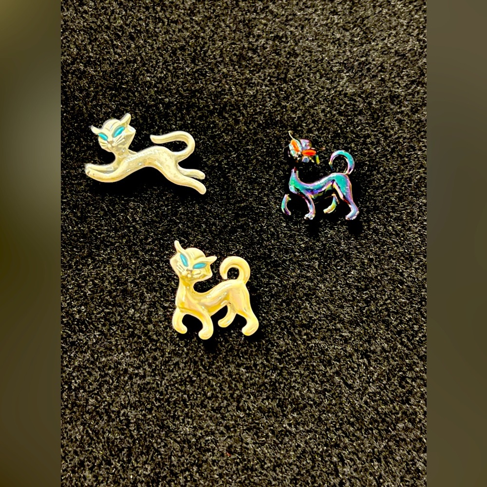 Lot of Three Vintage Enamel Cat Brooches. Two White and One Black. Unstamped.